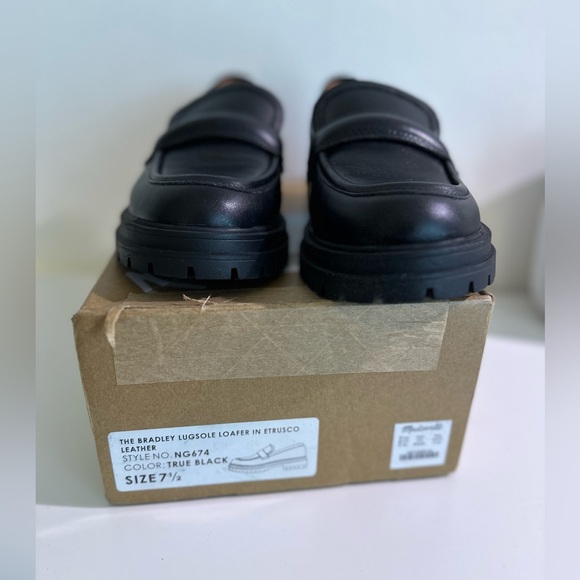 MADEWELL - Bradley Lugsole Loafer in Leather (SIZE 7 1/2) - Picture 9 of 12